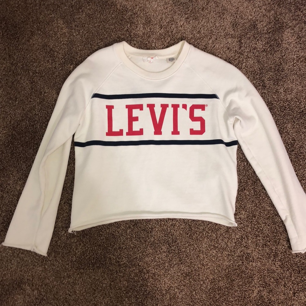 Levi’s cropped sweatshirt